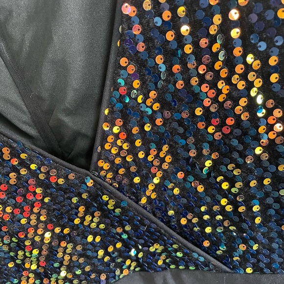 Super Fun Jumpsuit - Picture 4 of 8